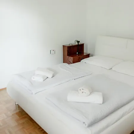 Gardens Of Capo D'istria Apartma *